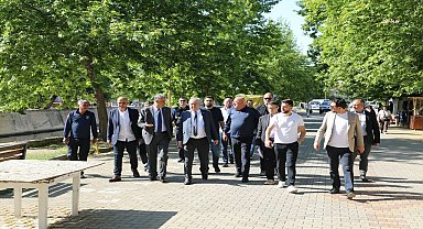 Edremit Belediyesi'nden Altınoluk İskele Mahallesi’nde çevre düzenlemesi