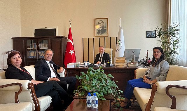 Emek Partisi, işçi haklarına yönelik hazırladıkları kanun teklifi için Meclis'te görüşmeler yaptı