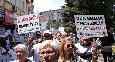 Emeklilerden Eskişehir’de yürüyüş: