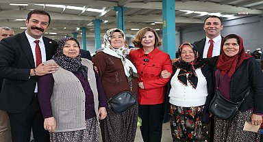 Eskişehir Büyükşehir Belediye Başkanı Ünlüce, Beylikova’da vatandaşlarla buluştu