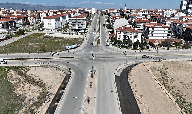 Eskişehir Büyükşehir Belediyesi, 2024 yılında sekiz yeni bulvar ile kent trafiğini rahatlattı