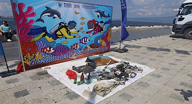 Gemlik Körfezi’nde dalgıçlardan dip temizliği