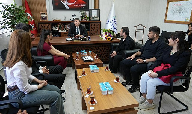 Gençlik Meclisi’nden Adıyaman Belediye Başkanı Tutdere’ye 19 Mayıs ziyareti