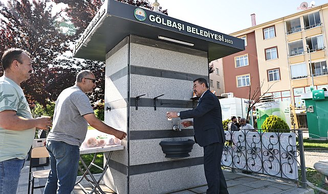 Gölbaşı Belediyesi'nden vatandaşlara çorba ikramı