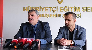 Hürriyetçi Eğitim Sen Eskişehir Şube Başkanı Ger: “Siyasete göbekten bağlı sendikacılar sorunları gündeme getirmiyor”