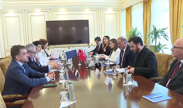 İBB Başkanvekili Nuri Aslan: “Yerel yönetimler üzerinden yürütülen sistematik baskılar ve yargı aracılığıyla siyaset üretme çabaları, artık bir demokrasi krizine dönüşmüştür”