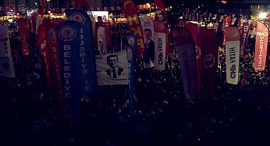 İmamoğlu, CHP'nin Esenler'de düzenlediği mitinge mesaj gönderdi: İddianame derhal yazılsın, ortada ahtapot mu var, yoksa sen koltuk kaybetme kabusu mu görüyorsun, millet anlasın