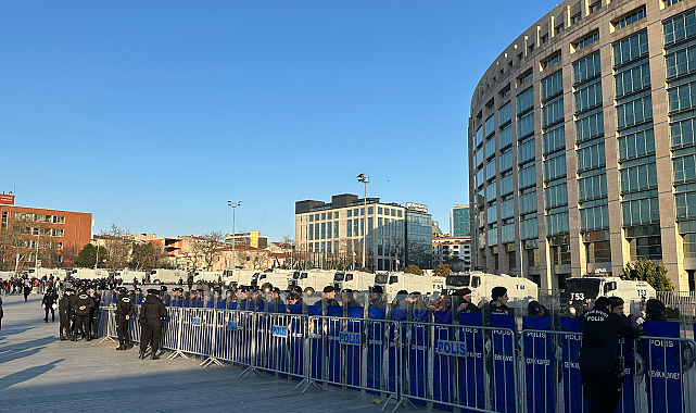 İmamoğlu'nun, diploma iptali işlemine karşı açılan dava dilekçesinden: ''Müvekkilimin lehine tesis edilen işlemlerin 'yok hükmünde' sayılması hukuken doğru değildir''''