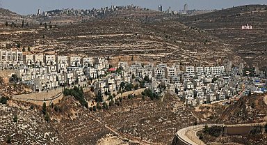İsrail, Batı Şeria'da yeni yerleşimlere izin verdi; Filistinli yetkililer, Gazze'deki saldırılarda 13 kişinin öldüğünü açıkladı