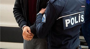  İstanbul merkezli 36'ilde gerçekleştirilen FETÖ operasyonu kapsamında gözaltına alınan 61 muvazzaf askerler tutuklandı