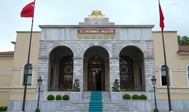 İstanbul Valiliği, Boğaziçi Üniversitesi'nde Nureddin Yıldız'ı protesto eden 97 kişinin gözaltına alındığını açıkladı