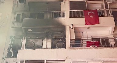 İzmir Bornova'da bir apartman dairesinde meydana gelen patlamada 4 kişi yaralandı