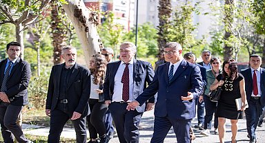 İzmir Büyükşehir Belediye Başkanı Tugay AB Delegasyonu’na kentteki “iklim nötr” çalışmalarını anlattı