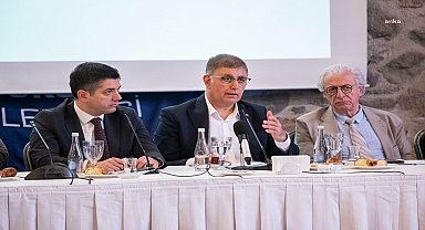 İzmir Büyükşehir Belediye Başkanı Tugay'dan Kültürpark için daha çok yeşil alan mesajı