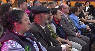 İzmir Büyükşehir Belediye Başkanı Tugay: 