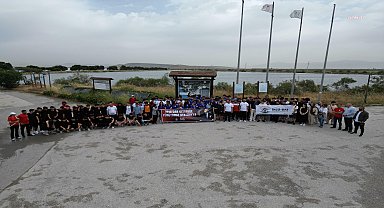 İzmir Kuş Cenneti'nde Ata’ya Saygı Yürüyüşü 