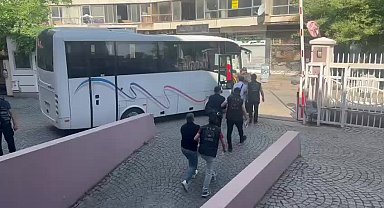 İzmir merkezli 4 ilde FETÖ operasyonu: 13 tutuklama
