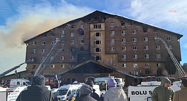 Kartalkaya yangınına ilişkin iddianame tamamlandı: Aralarında Bolu Belediyesi ve Bolu İl Özel İdaresi yetkililerinin de bulunduğu 32 kişi hakkında dava açıldı