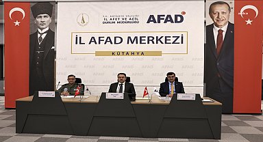Kütahya Belediye Başkanı Kahveci, İl Afet ve Acil Durum Koordinasyon Kurulu toplantısına katıldı