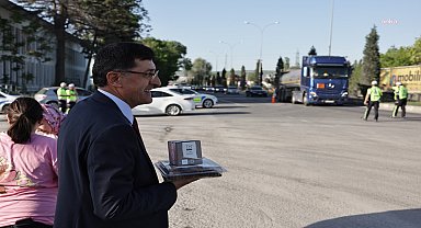 Kütahya Belediye Başkanı Kahveci, “Yöresel Lezzetler” ikram programına katıldı