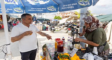 Manavgat Belediye Başkanı Kara, Perşembe Pazarı'nda halkla buluştu