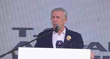 Mansur Yavaş, çölyak farkındalık etkinliğine katıldı: Belediye, insanların sadece su ve yol gibi ihtiyaçlarıyla değil her şeyleriyle ilgilenir