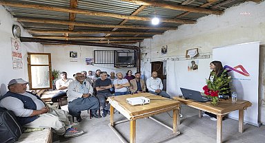 Mersinli üreticiler, Büyükşehir Belediyesi ile bilinçleniyor