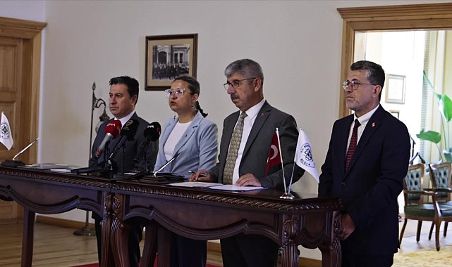 Muğla Büyükşehir Belediyesi ile MSKÜ’den topraksız tarım alanında iş birliği protokolü