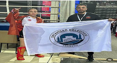 Ortahisar Belediyesi sporcularından WAKO Dünya Kupası Şampiyonası’nda çifte altın madalya