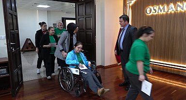 Osmangazi Belediye Başkanı Aydın, özel bireylerin sorularını yanıtladı 