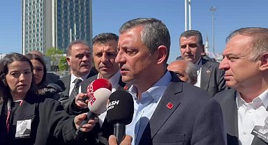 Özgür Özel, Sırrı Süreyya Önder'in cenaze töreni için AKM'de: