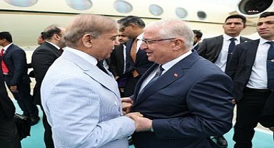 Pakistan Başbakanı Şahbaz Şerif, Türkiye'ye geldi