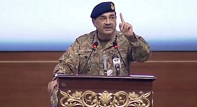 Pakistan Savunma Bakanı Asif: Nükleer cephaneliği denetleyen en üst düzey organ Ulusal Komuta Otoritesi’nin toplantısı planlanmadı