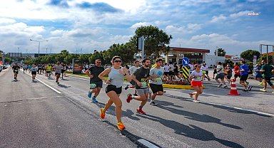 Salomon Çeşme Maratonu için geri sayım başladı