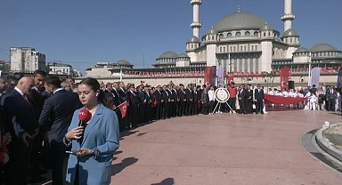 Taksim’de 19 Mayıs töreni… Nuri Aslan: İBB Başkanı Ekrem İmamoğlu Cumhuriyetin ikinci yüz yılını inşa etmek için Silivri’den yola çıktı