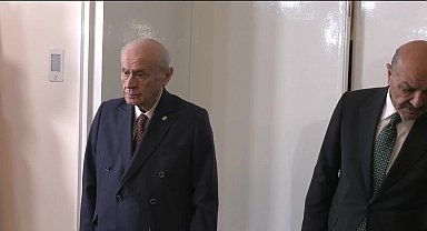 TBMM Başkanı Kurtulmuş, Devlet Bahçeli'yle bir araya geldi: Siyasi partilerimizin hepsini bu siyasi sorumluluğa ortak olmaya davet ediyorum