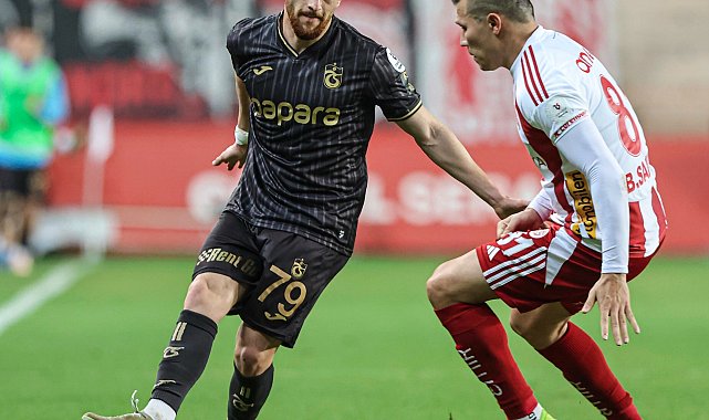 Trabzonspor deplasmanda Antalyaspor’u 2-0 mağlup etti