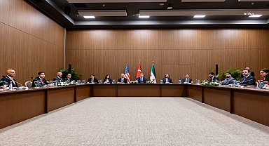 Türkiye-ABD-Suriye üçlü görüşmesi... Bakan Fidan ABD’nin Suriye yönetimiyle angajmanını sürdürmesinin önemine değindi
