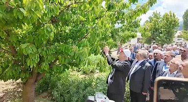 TZOB Genel Başkanı Şemsi Bayraktar: 6 Şubat depremi gibi 65 vilayetimizde büyük bir don felaketiyle karşı karşıya kaldık