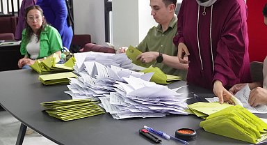 Uşak Serbest Muhasebeci Mali Müşavirler Odası'nın yeni başkanı Uğur Albayrak oldu