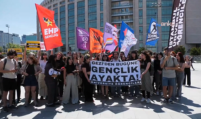 Vezneciler'de gözaltına alınan 22 öğrenci adli kontrolle serbest bırakıldı