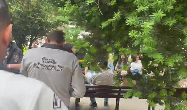 Vezneciler'de üniversite öğrencilerine polis müdahalesi: Çok sayıda gözaltı var
