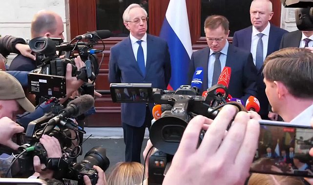 Vladimir Medinskiy başkonsoloslukta açıklama yaptı: Ukrayna ile Rusya arasındaki ihtilafı çözmenin yollarını bulmaya odaklandık