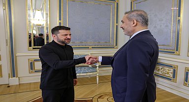 Volodimir Zelenski: Türkiye ile diplomasiyi etkin kılmaya yönelik iş birliğimize değer veriyoruz