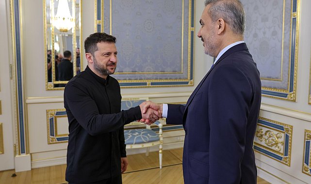 Volodimir Zelenski: Türkiye ile diplomasiyi etkin kılmaya yönelik iş birliğimize değer veriyoruz