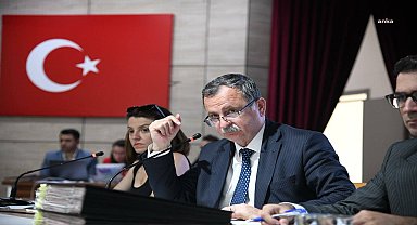 Yunusemre Belediye Meclisi, Özgür Özel’e yönelik saldırıyı kınadı