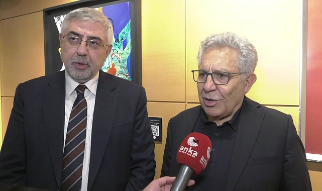Zülfü Livaneli,