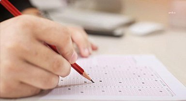 1 milyon 10 bin 916 öğrencinin başvuru yaptığı Liselere Geçiş Sınavı başladı