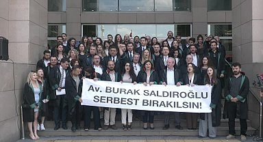 25 gündür tutuklu bulunan Saldıroğlu’nun avukatları: “Adalet Bakanlığı’na buradan açıkça sesleniyoruz: Derhal yazınızın maksadını açıklayın”