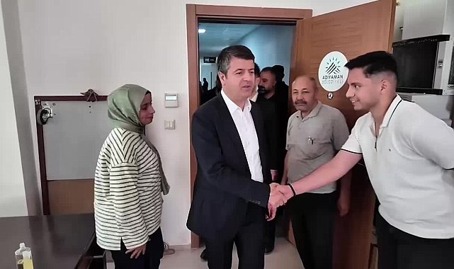 Adıyaman Belediye Başkan Tutdere, belediye personeliyle bayramlaştı